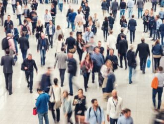 România, în topul țărilor europene cu cei mai mulți tineri care nici nu învață, nici nu lucrează